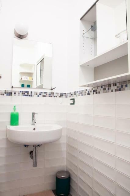 Apartment La Casa Del Porto Genoa
